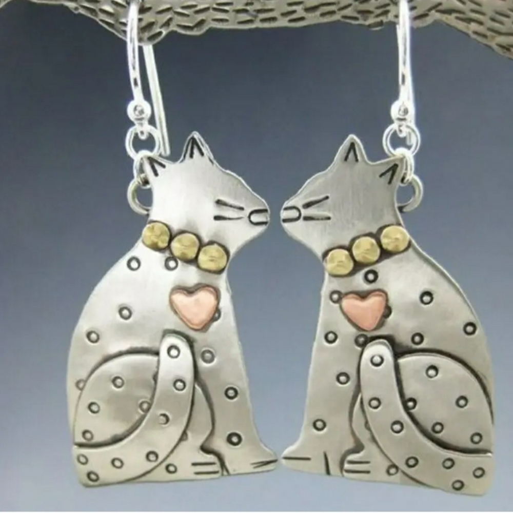 NEW Silver Cat Earrings with Pink and Gold Accents - Picture 4 of 4